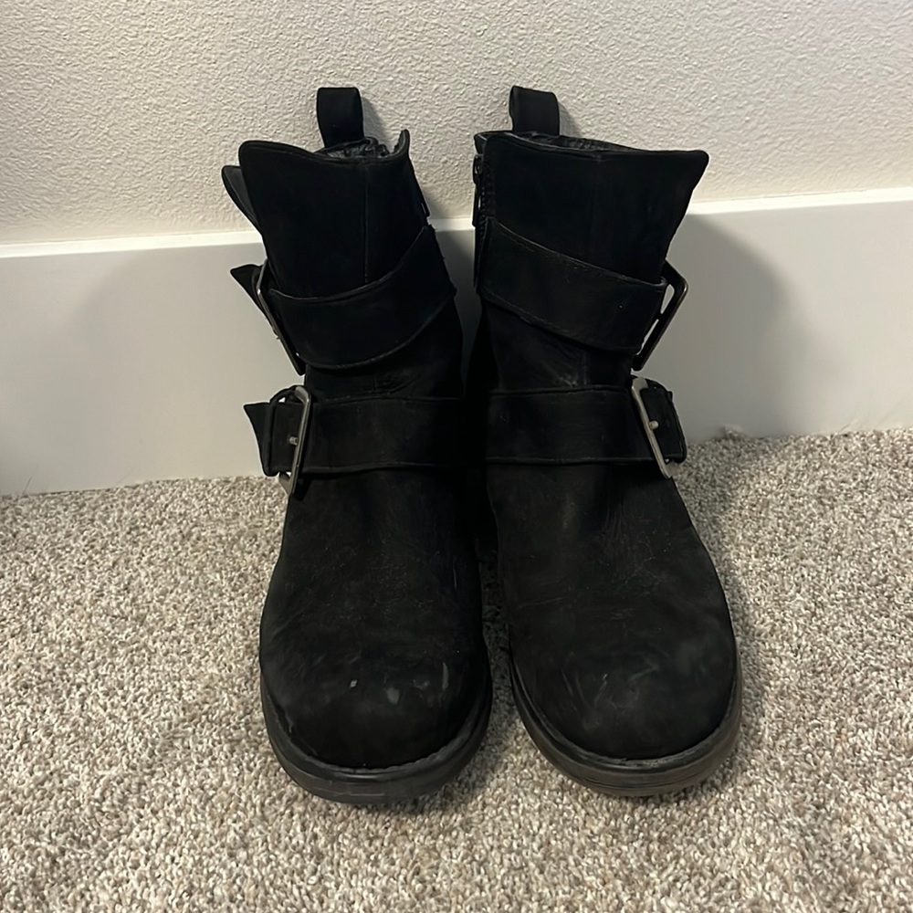 Steve Madden Biker Boots